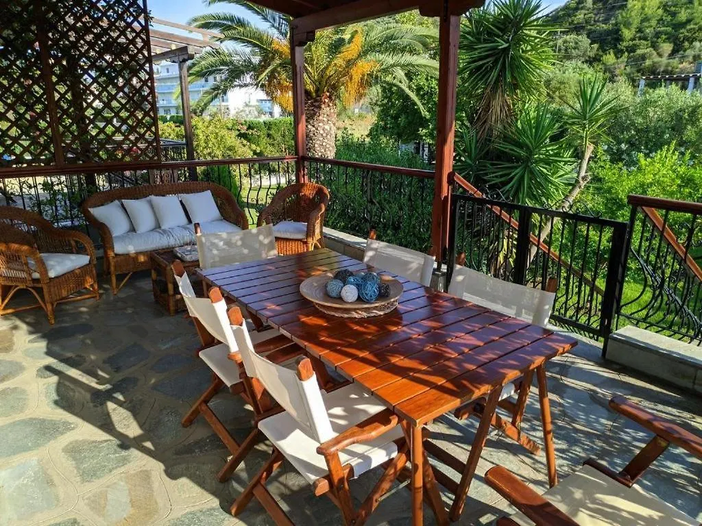 Villa Beta - 5Min Walk To Beach, Bbq, Parking Pefkochori 0*,  Yunanistan