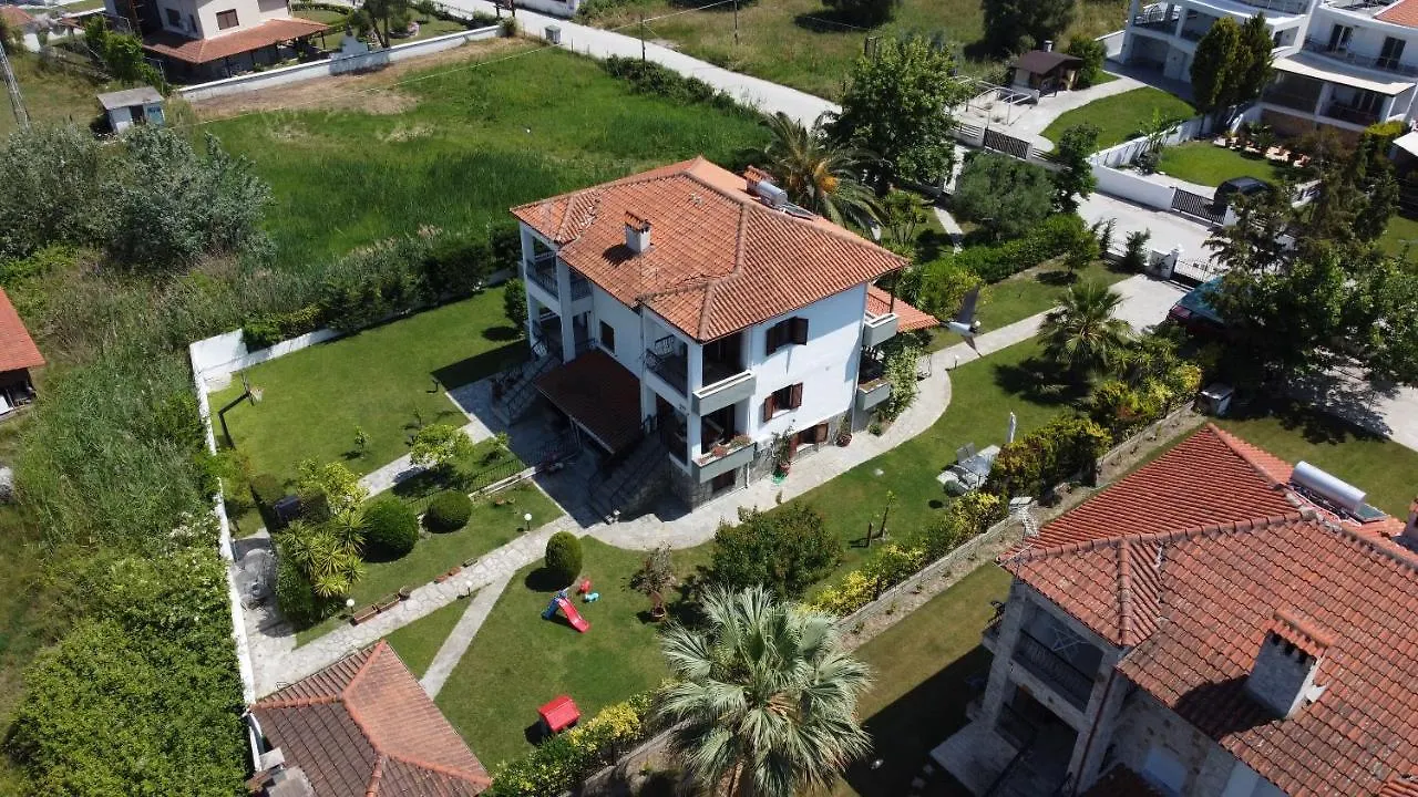 Villa Beta - 5Min Walk To Beach, Bbq, Parking Pefkochori