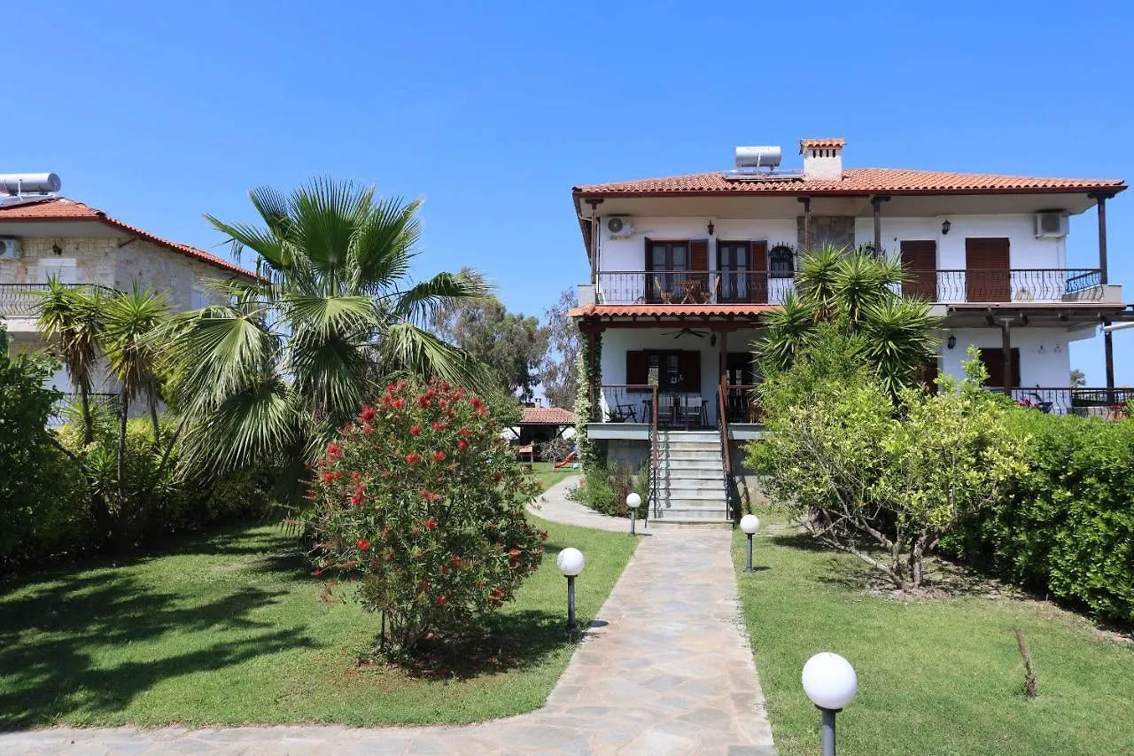 Villa Beta - 5Min Walk To Beach, Bbq, Parking Pefkochori