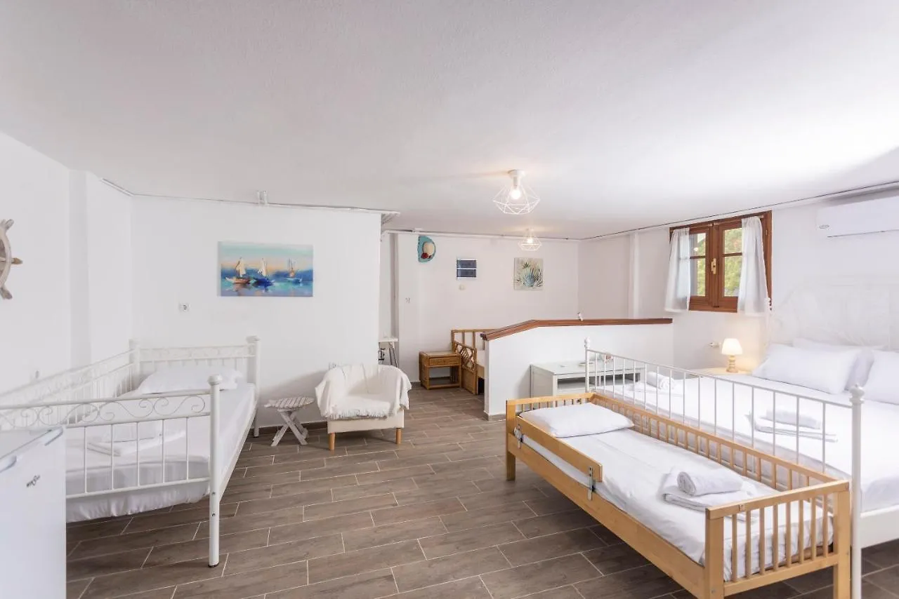 Villa Beta - 5Min Walk To Beach, Bbq, Parking Pefkochori